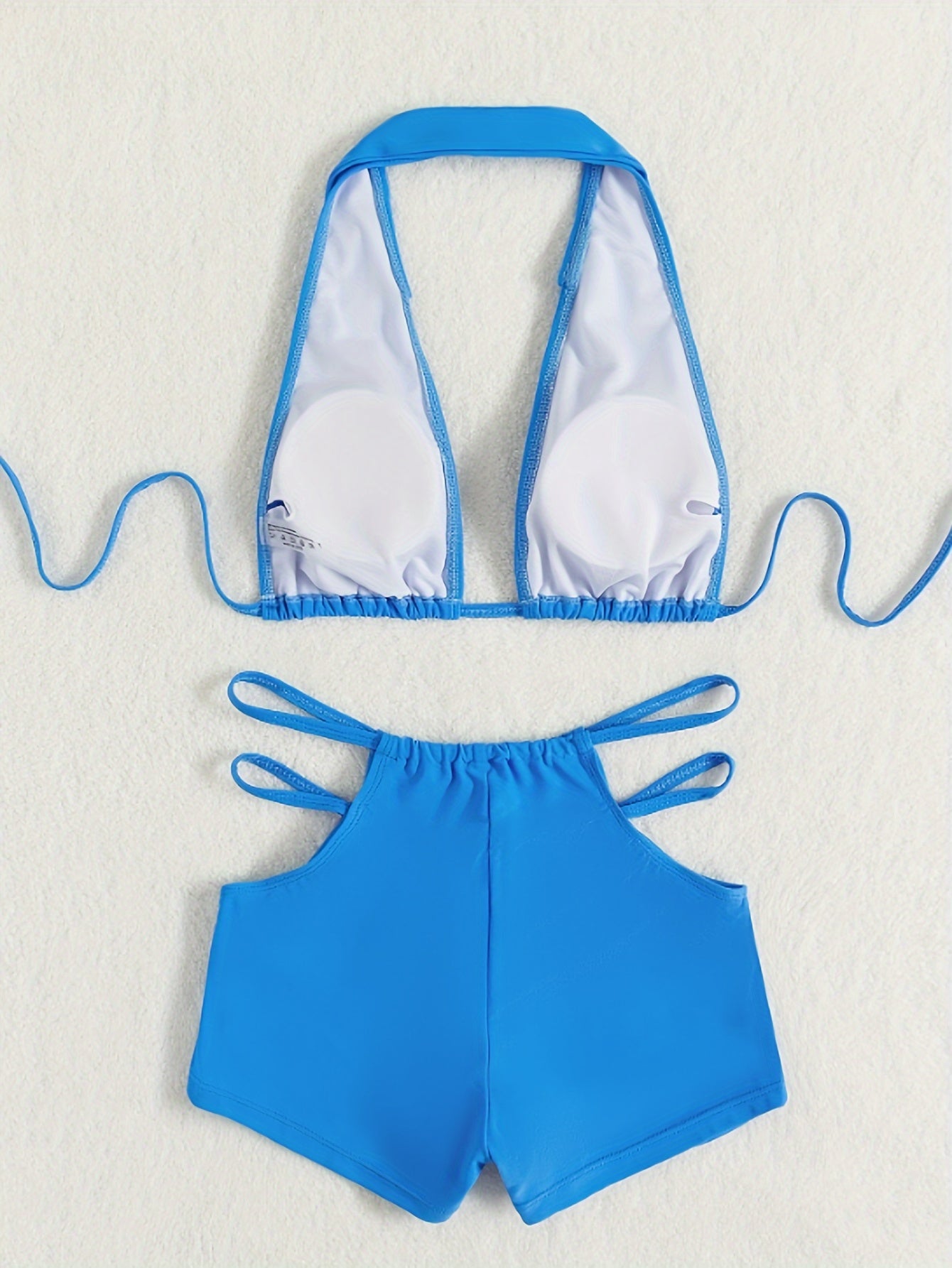 2-Piece Blue Halter Neck Tie Back Hollow Out Backless Bikini Set - Chic Swimwear for Women with Shorts, Comfortable and Stylish Swimwear for Summer Vacation